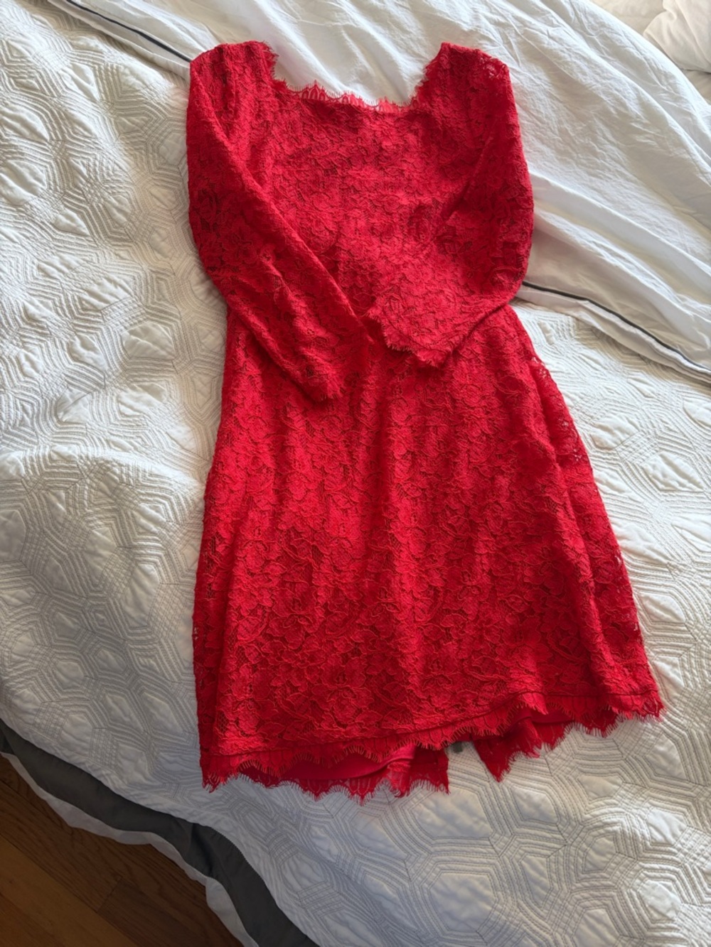 Diane Von Furstenberg Red Lace Long-Sleeve Dress